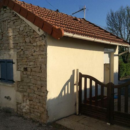 Studio 11M2 Magny-Cours Exterior foto